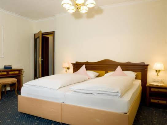 Hotel Sacher-Stoiber Bad Füssing Εξωτερικό φωτογραφία